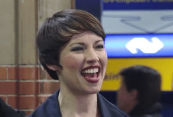 Roswitha Commandeur zangdocent bij NKT Theatherschool