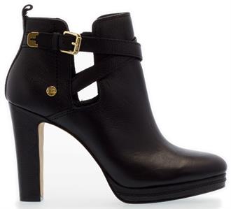 hilfiger-lucy-10a_330x510_71473